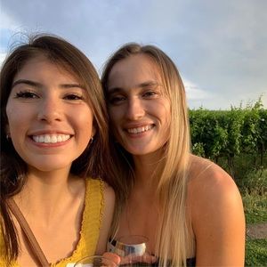 Meet your Posher, Ximena